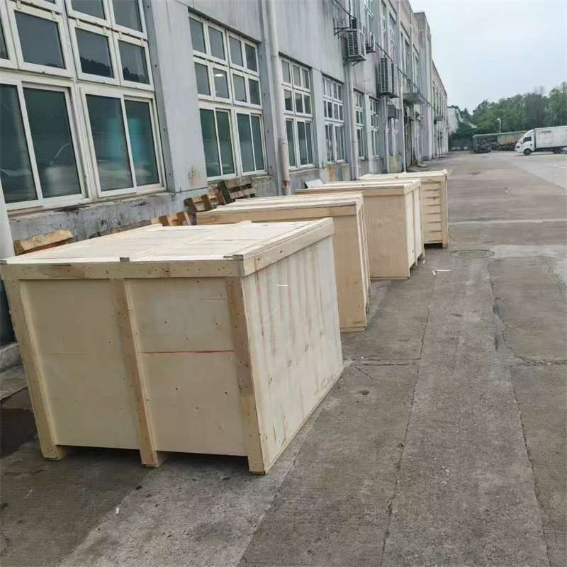 广陵区尼勒克县：物流专线的高效货运之旅