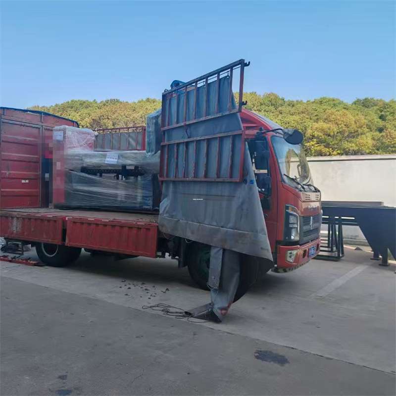 广陵区镇巴县进仓物流：多元专线直达运输的奥秘